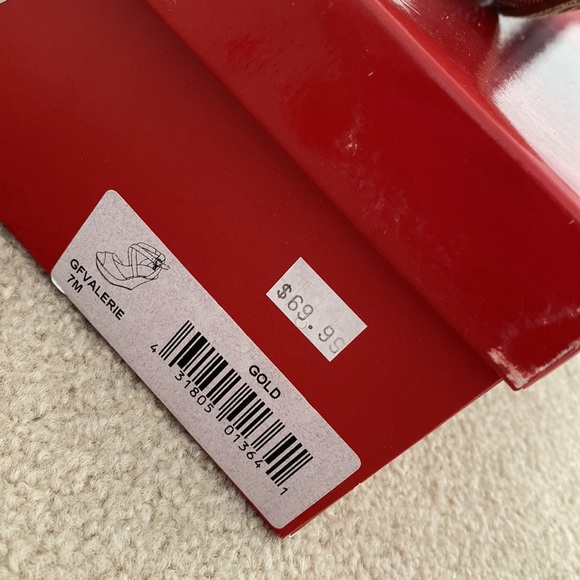 Guess gold sandal - Picture 2 of 4